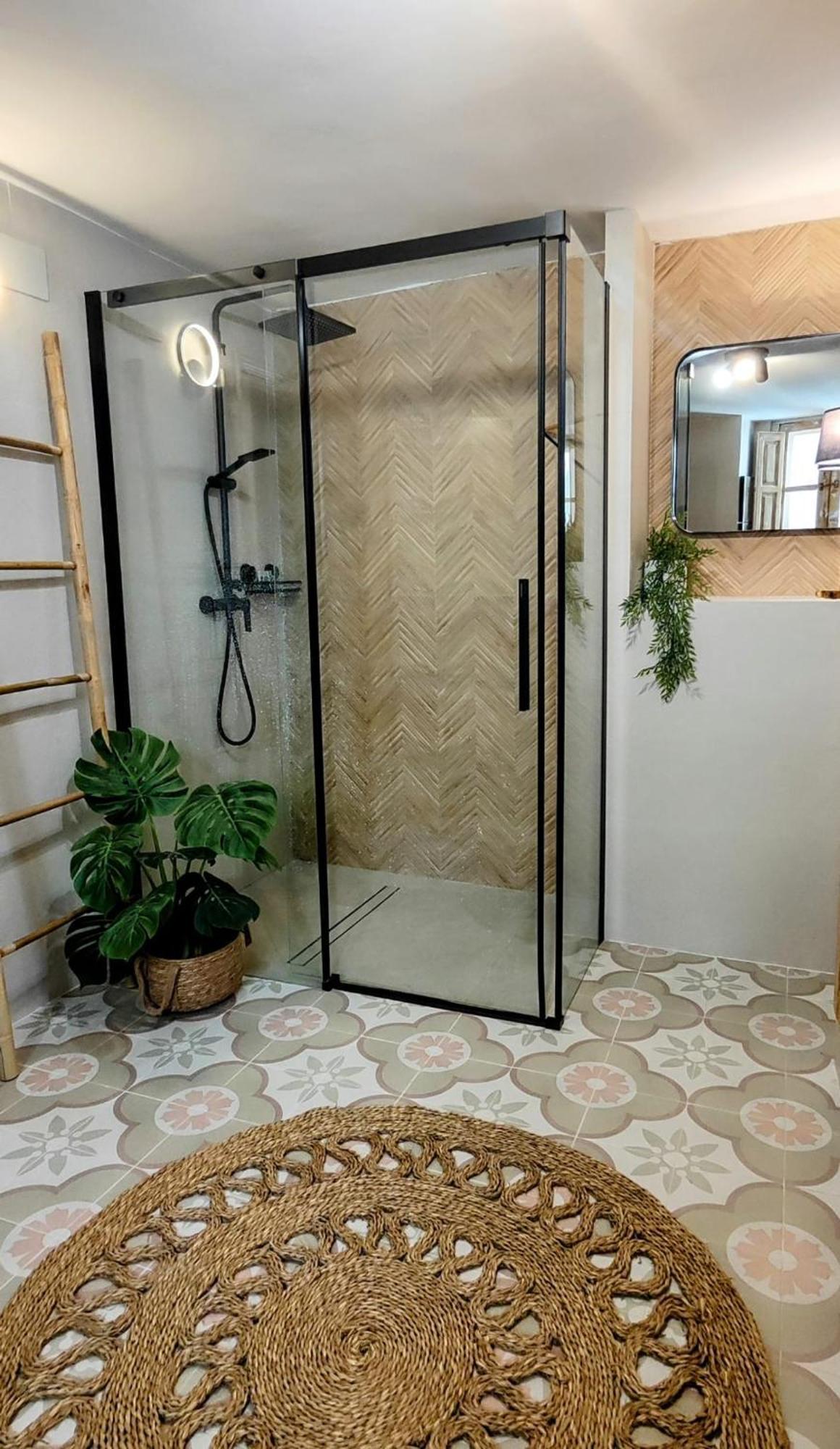 El 6 De Busquet Apartment Caces Екстериор снимка